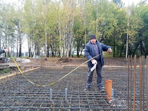 Шаг сетки армирования фундаментной плиты, гильзы под сантехвыпуски