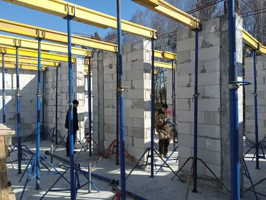 Опалубка перекрытия PERI на телескопических стойках